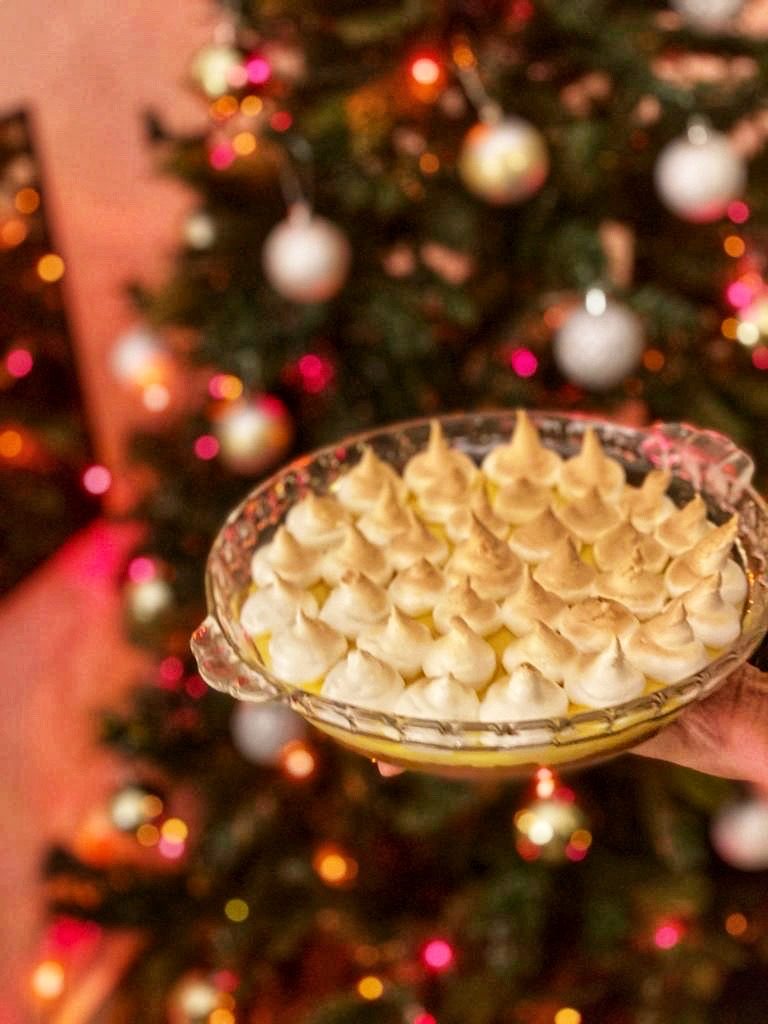 Tarta de limón y merengue con base de galletas