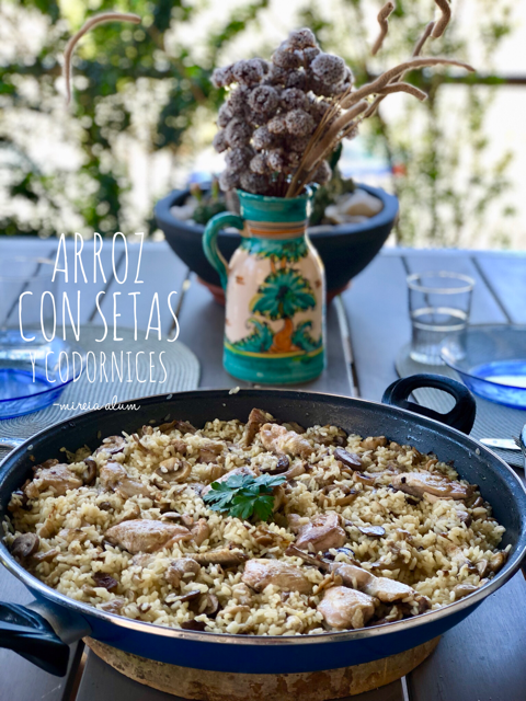 Paella with quails and mushrooms