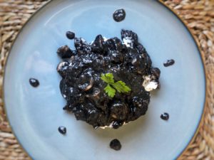 chipirones en su tinta caseros