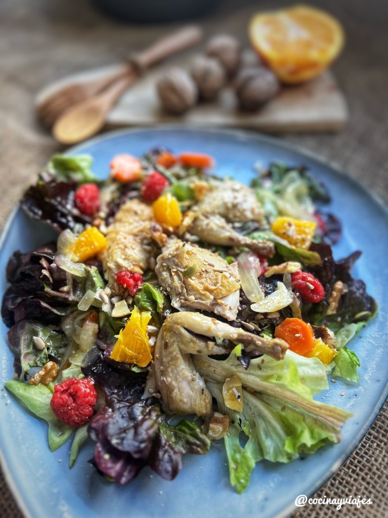 Ensalada de codornices escabechadas con cítricos