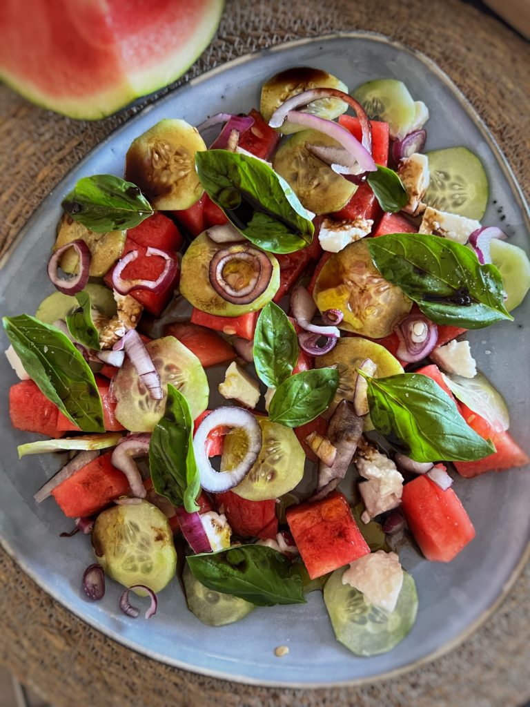 ensalada de sandía, pepino y queso culinaryspain
